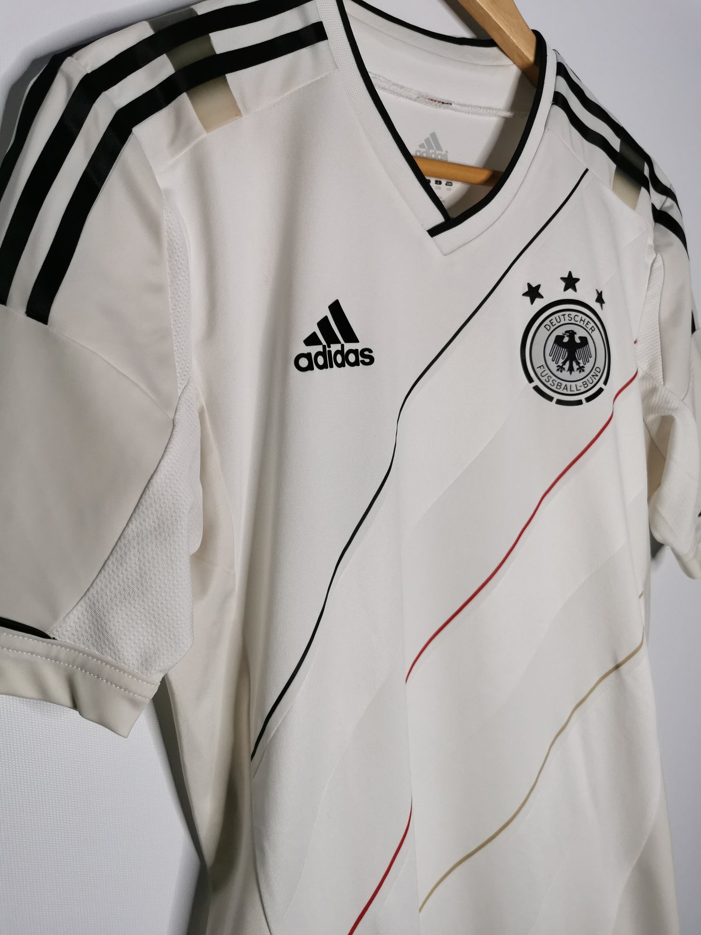 2012 Germany Home player spec, Large